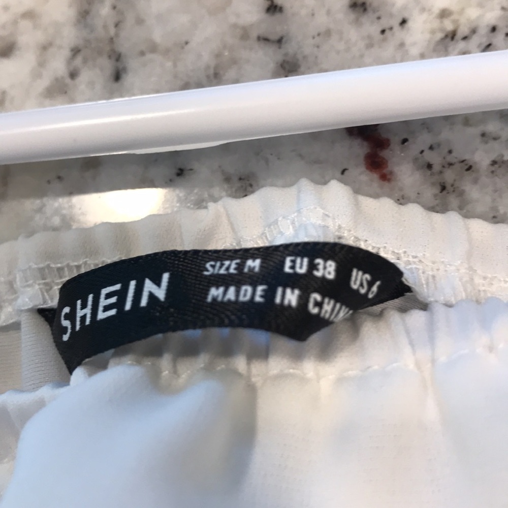 5/$25 Long Puff Lantern Bishop Sleeve Crop Top White Blouse - Picture 4 of 12